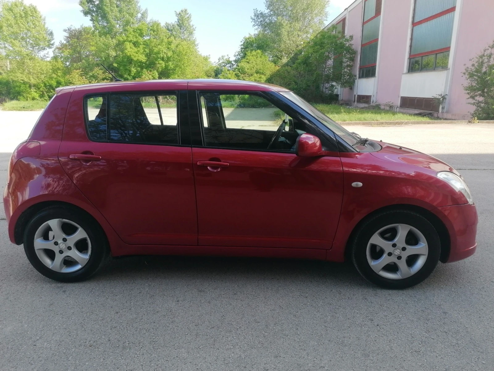 Suzuki Swift 1.3i 2007G - изображение 5