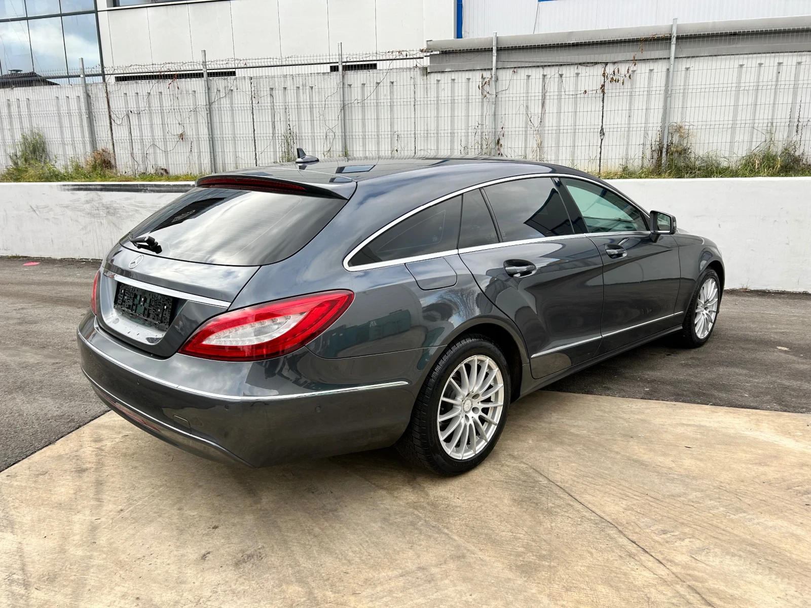 Mercedes-Benz CLS 250 4MATIK - изображение 4