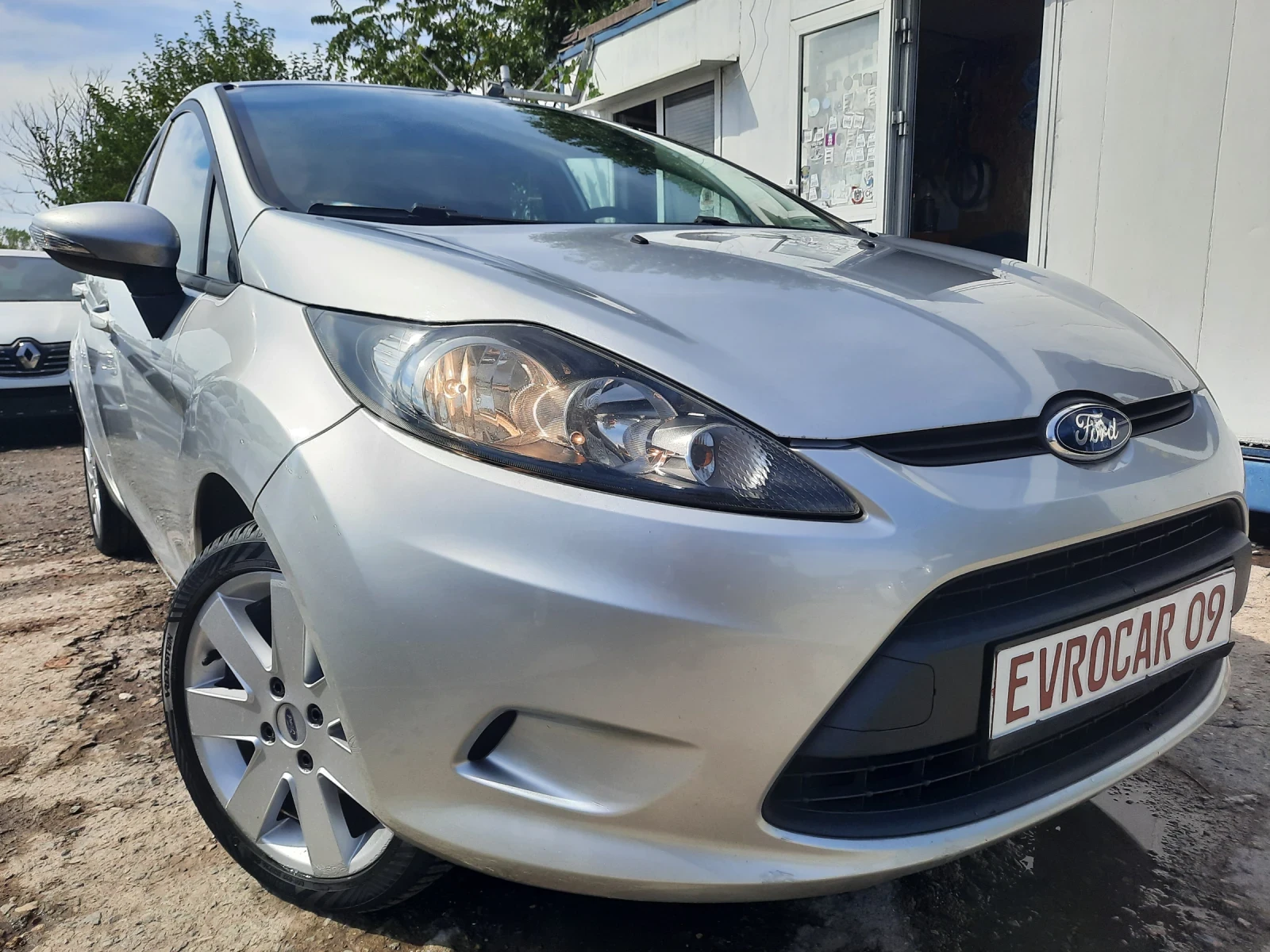 Ford Fiesta 2010таКАТО НОВА - изображение 2