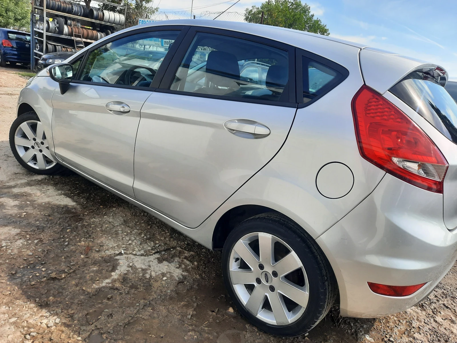 Ford Fiesta 2010таКАТО НОВА - изображение 6