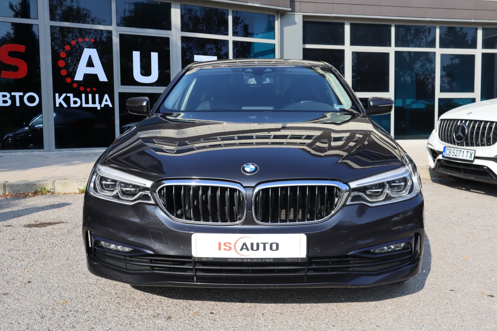 BMW 530 M-sport/Подгрев/Navi/FullLed - изображение 2