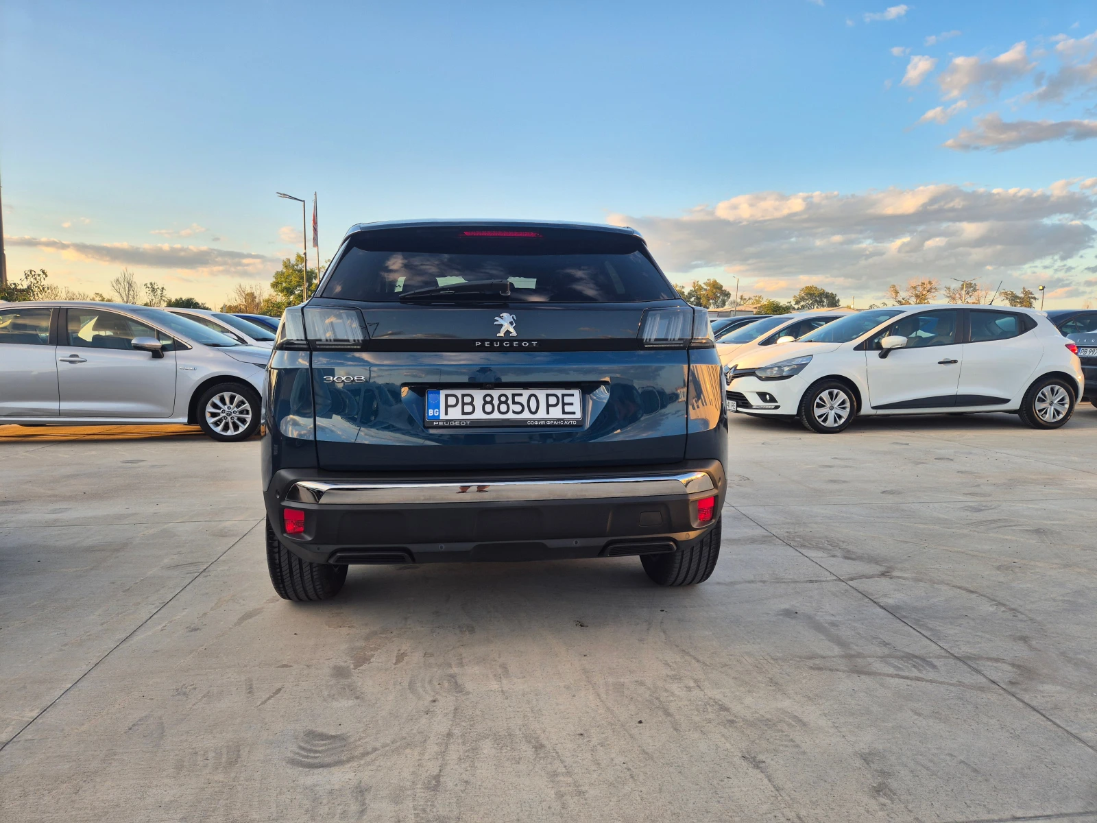 Peugeot 3008 ALLURE 1.5 BlueHDi M/T - изображение 4