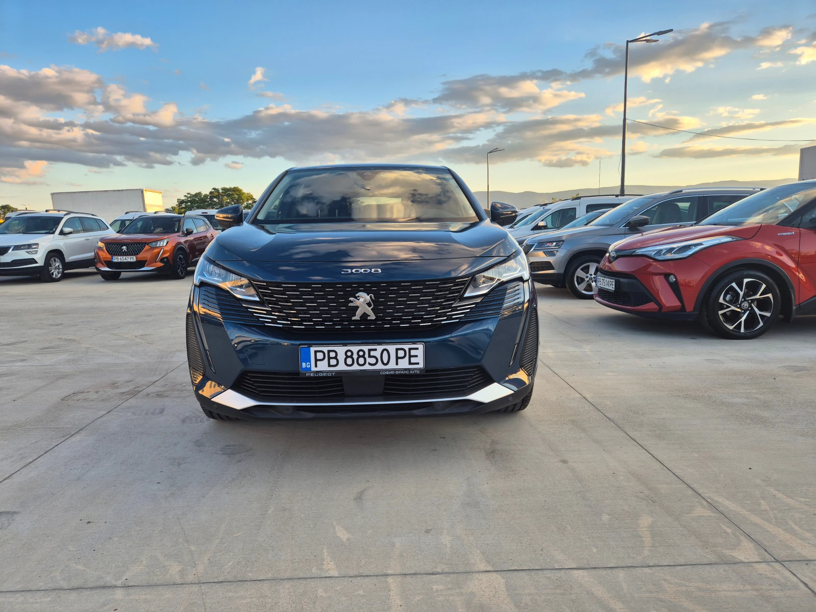Peugeot 3008 ALLURE 1.5 BlueHDi M/T - изображение 8
