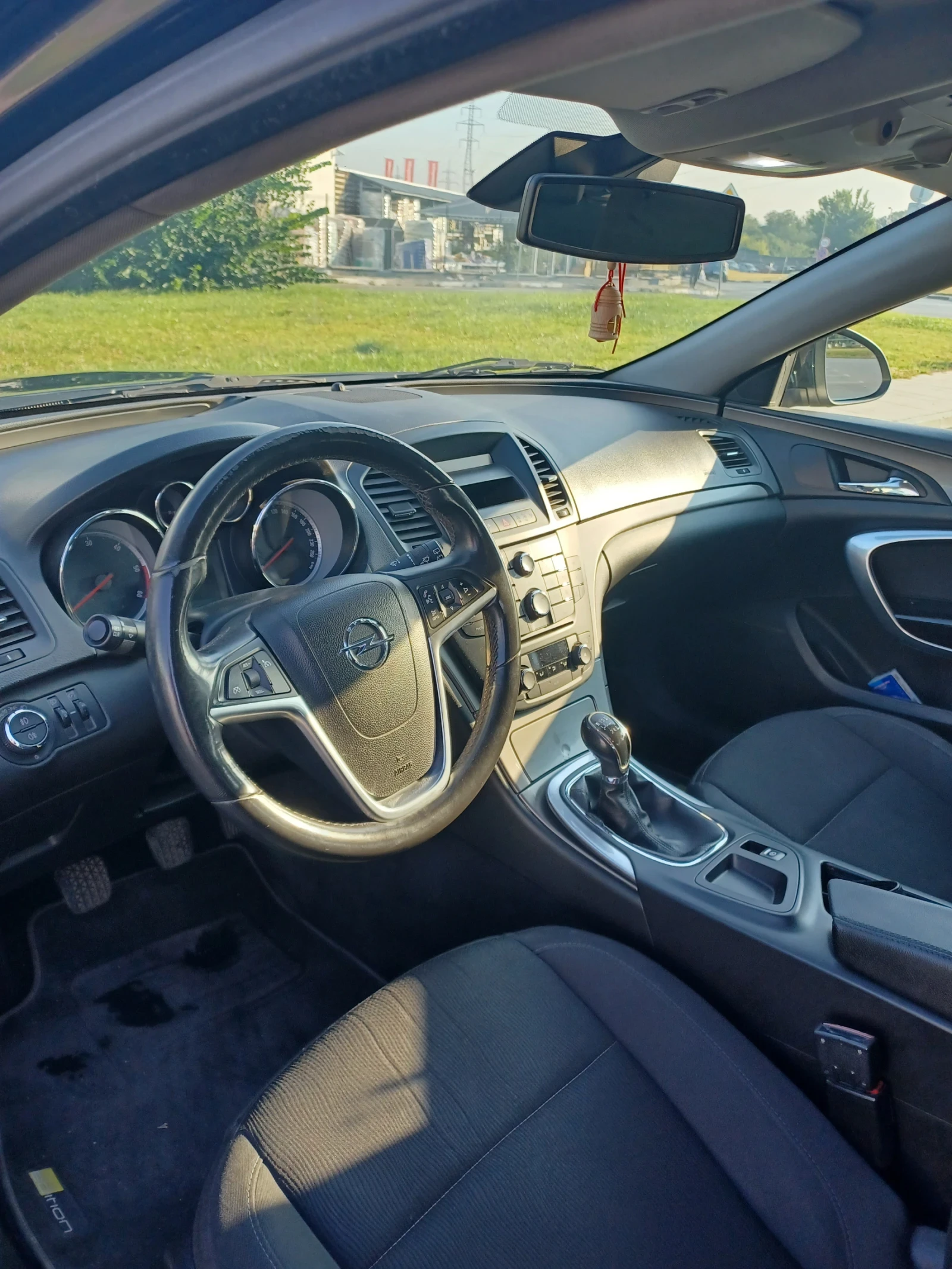 Opel Insignia 2.0 110 кс  дизел - изображение 5