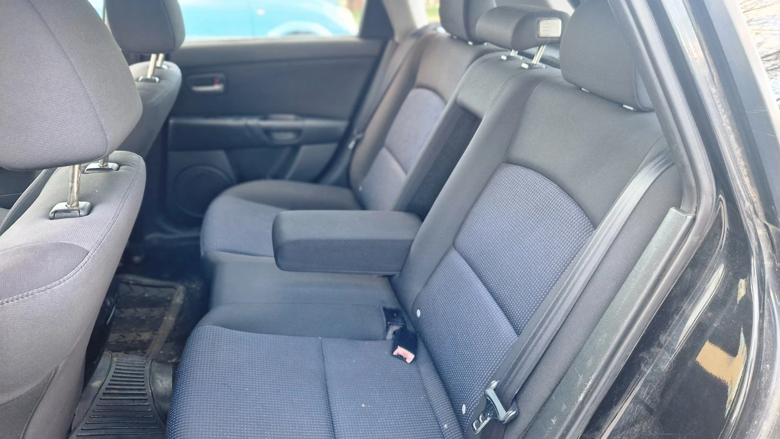 Mazda 3 | Mobile.bg � ����������� 4