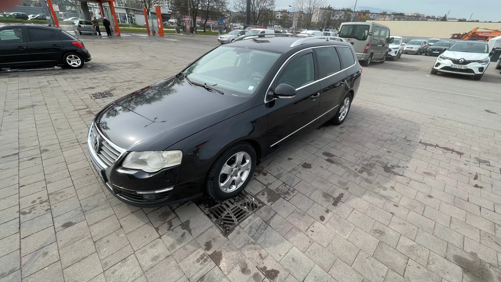 VW Passat, снимка 17 - Автомобили и джипове - 54206810