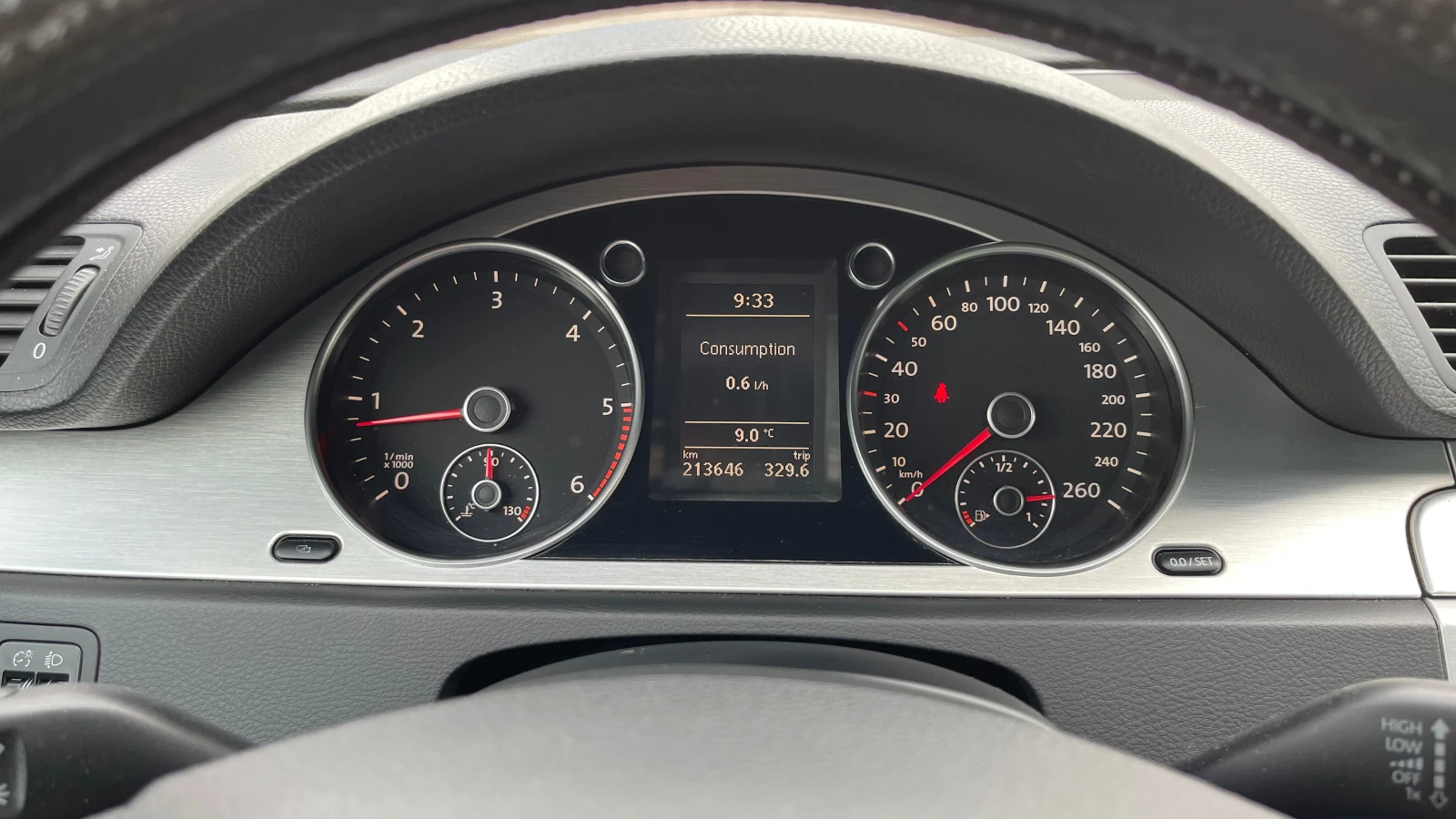 VW Passat, снимка 2 - Автомобили и джипове - 54206810