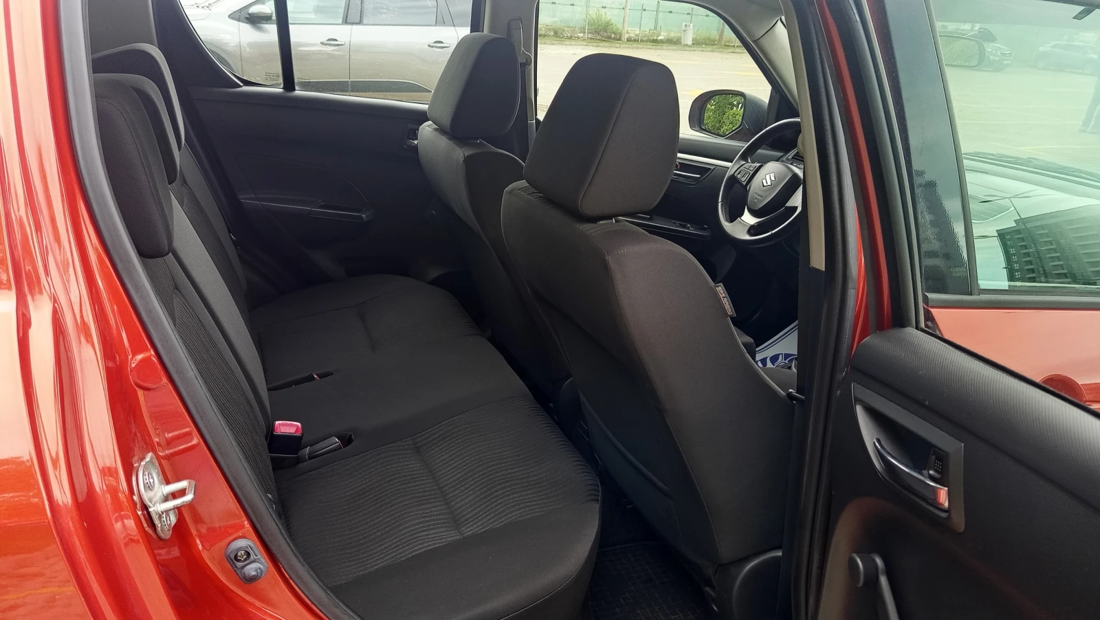 Suzuki Swift 1.3DDIS EORO 5 135000KM, снимка 13 - Автомобили и джипове - 54699075