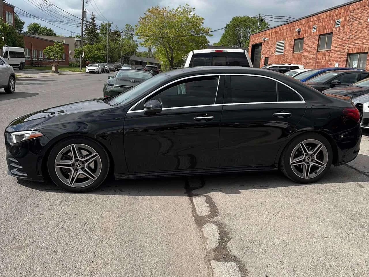 Mercedes-Benz A 220 | DISTRONIC| ПОДГРЕВИ| ПАНОРАМА| CARFAX, снимка 2 - Автомобили и джипове - 54757010