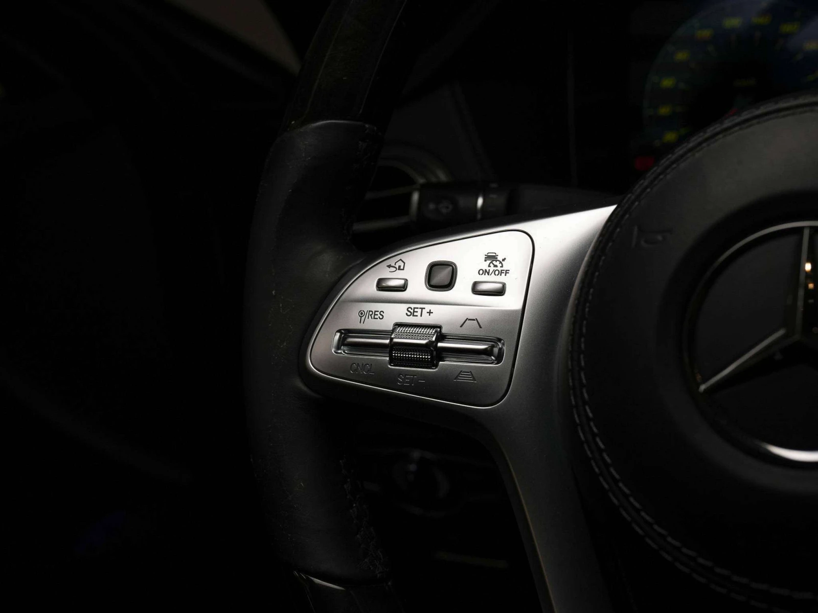 Mercedes-Benz S 560 | AMG PKG | PREMIUM & SPORT PKG | ЦЕНА ДО БГ, снимка 9 - Автомобили и джипове - 54826211