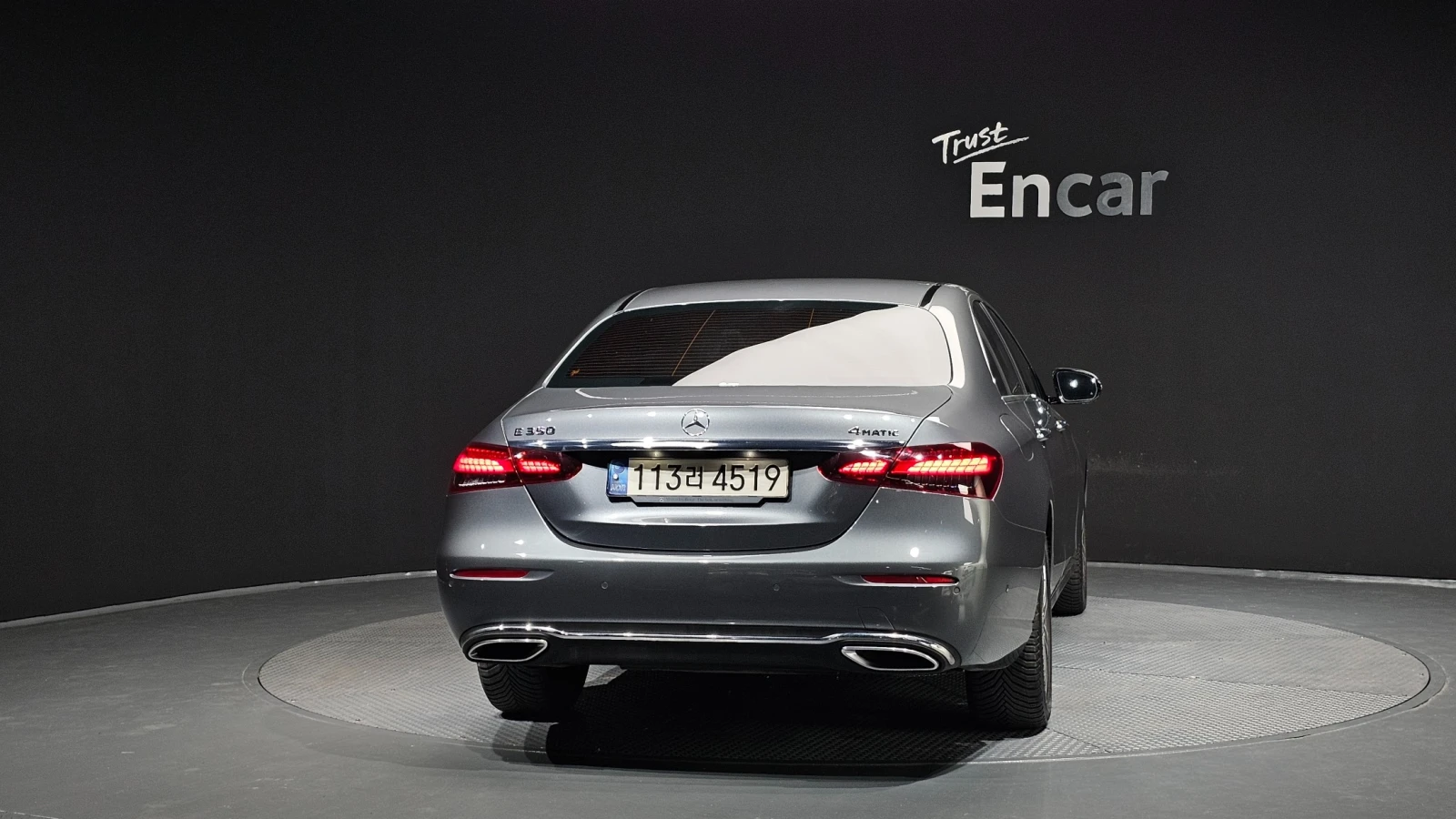 Mercedes-Benz E 350 W213 Mild Hybrid 2.0 4MATIC, снимка 4 - Автомобили и джипове - 55219826