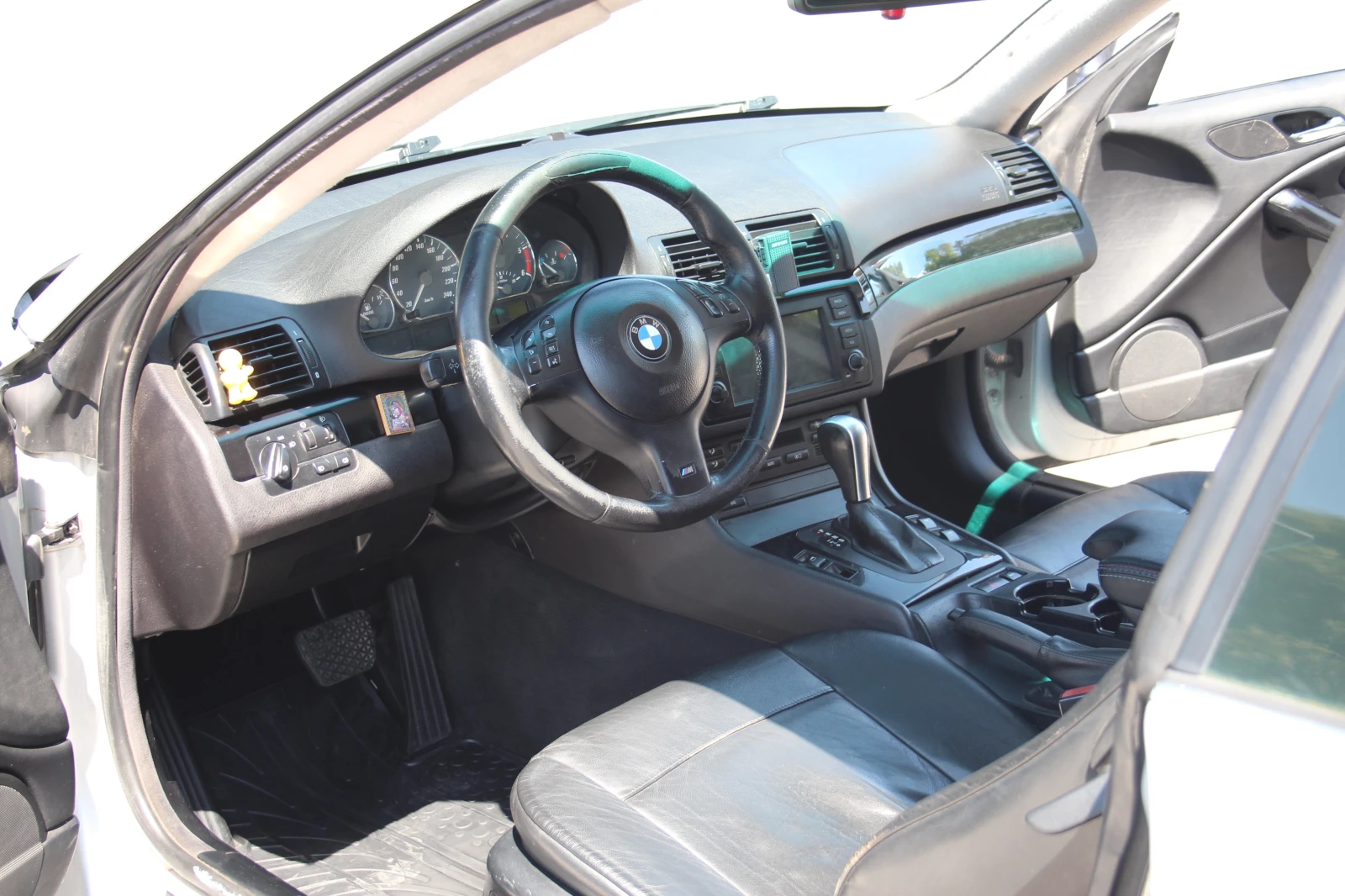 BMW 330 330cd, снимка 12 - Автомобили и джипове - 55382087