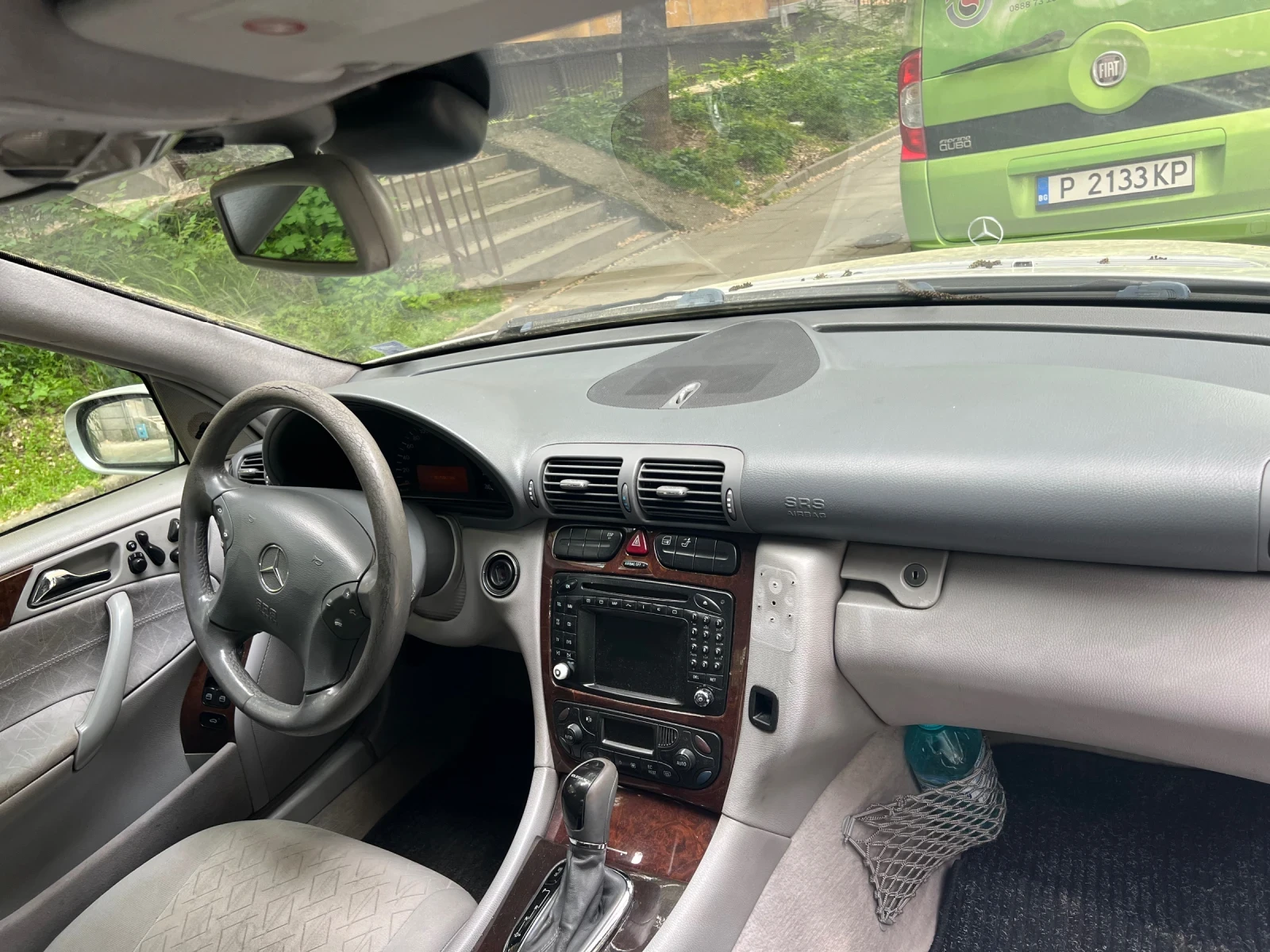 Mercedes-Benz C 220, снимка 6 - Автомобили и джипове - 55399135