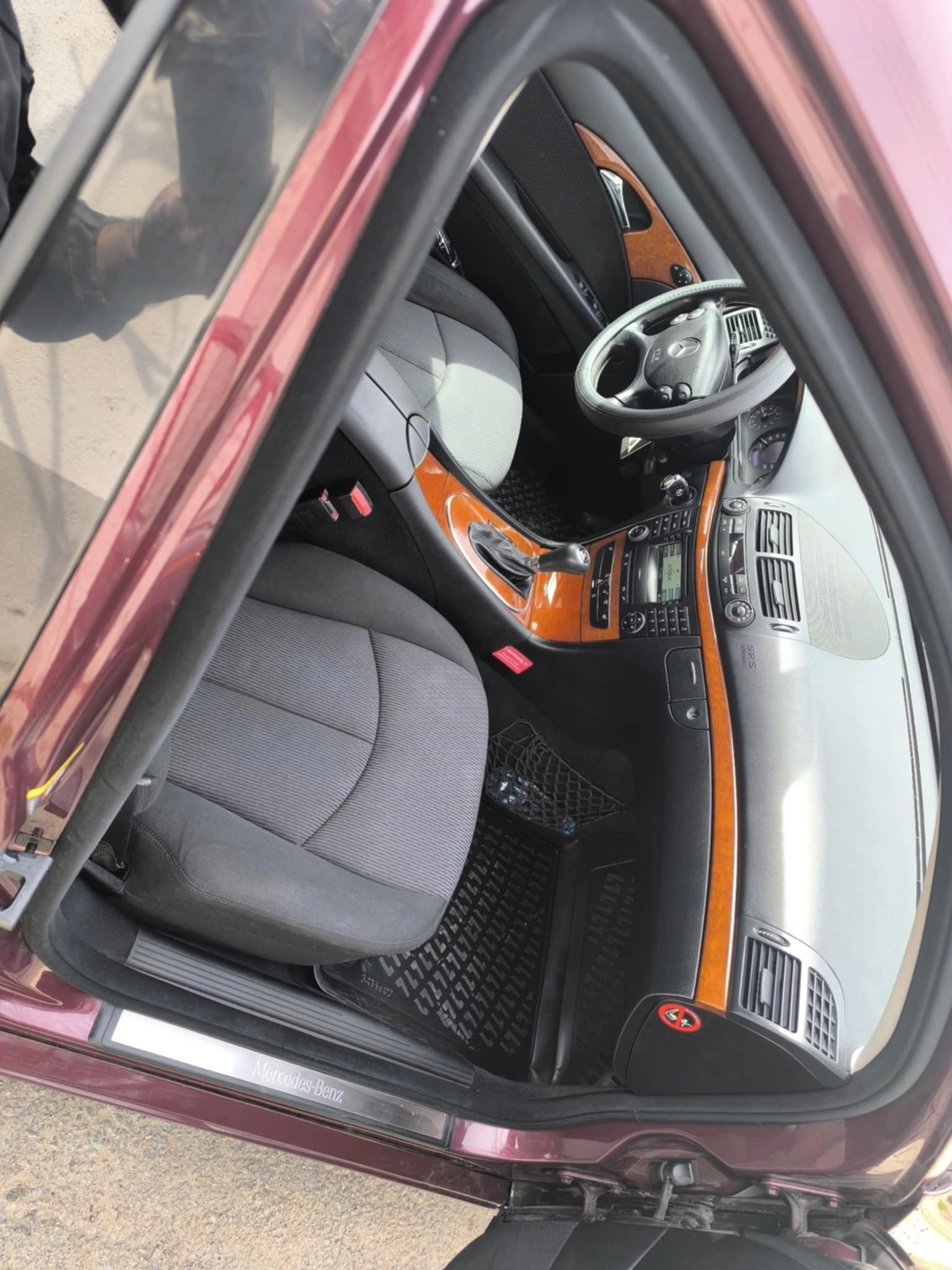Mercedes-Benz 200 W211, снимка 3 - Автомобили и джипове - 55557811
