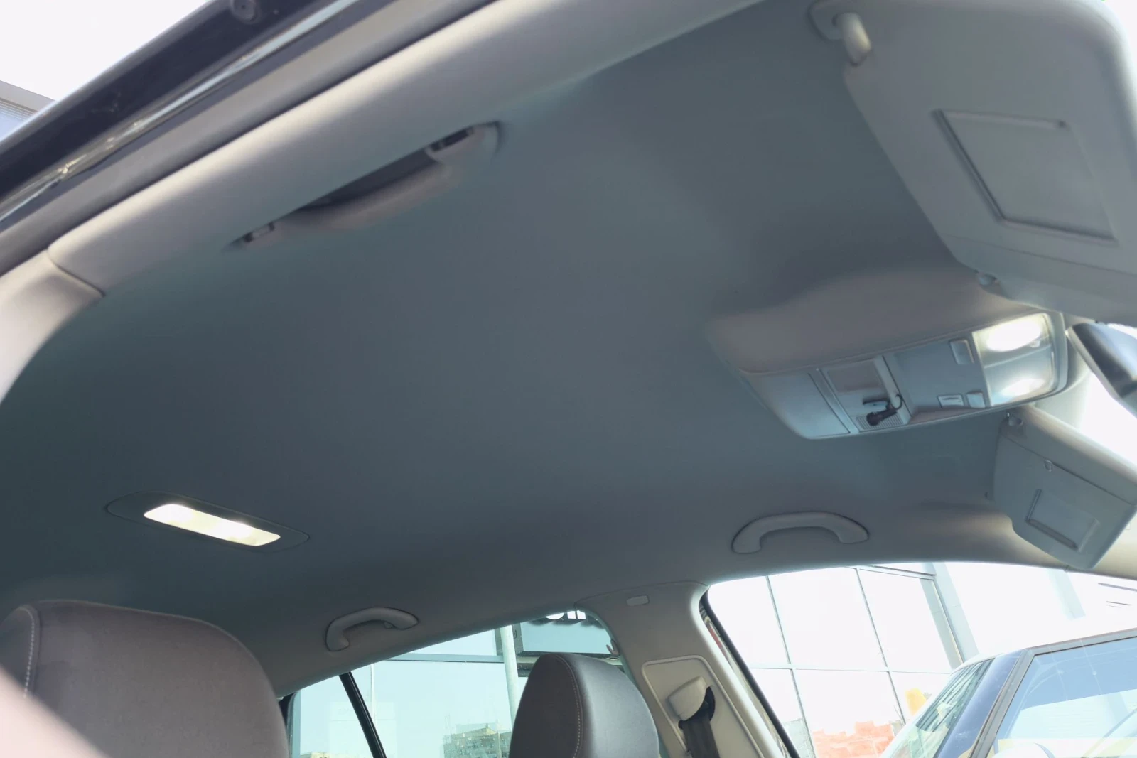 VW Golf 1.4TSI, снимка 16 - Автомобили и джипове - 55663726