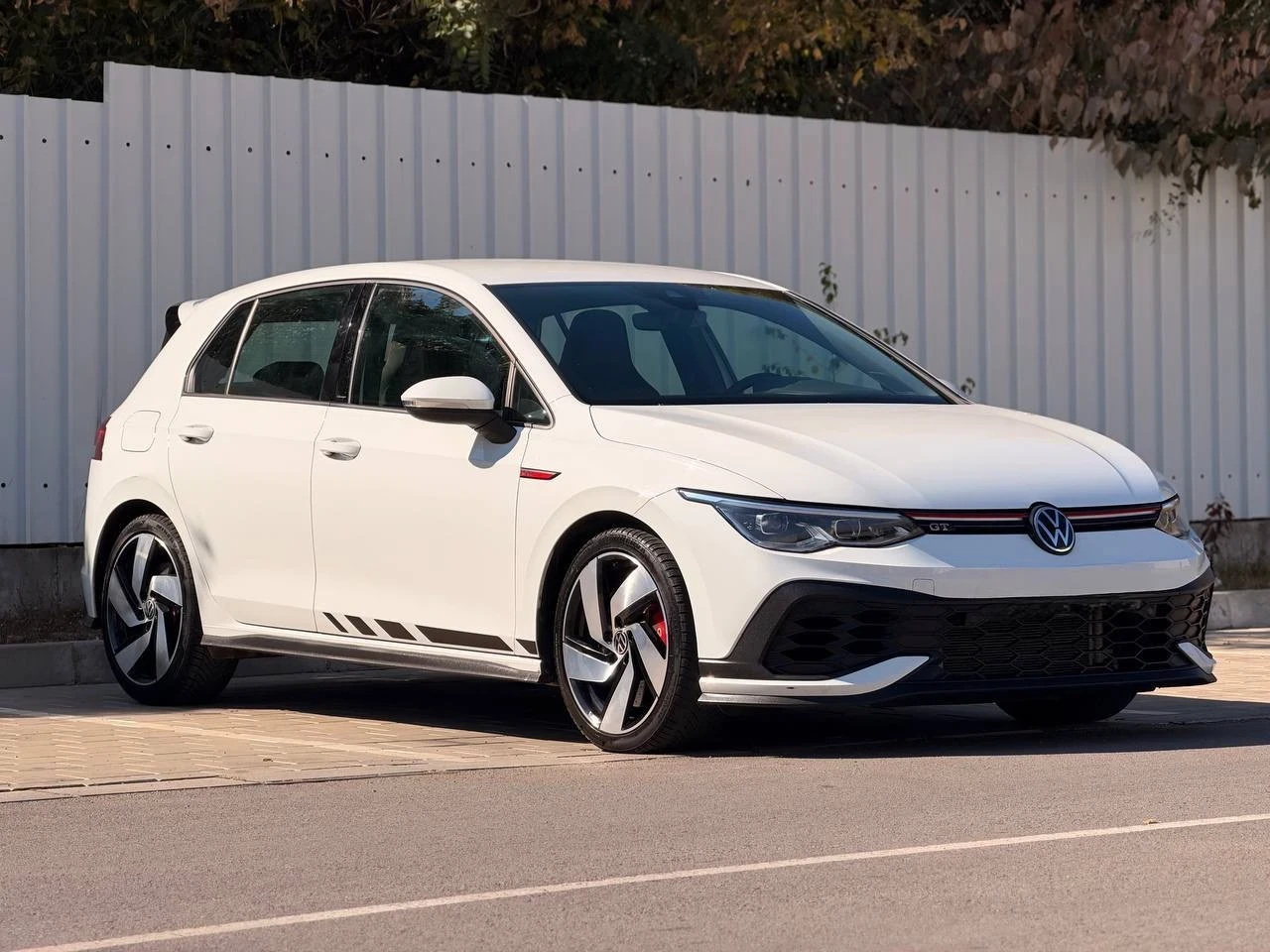VW Golf GTI 300 CLUBSPORT EDITION 