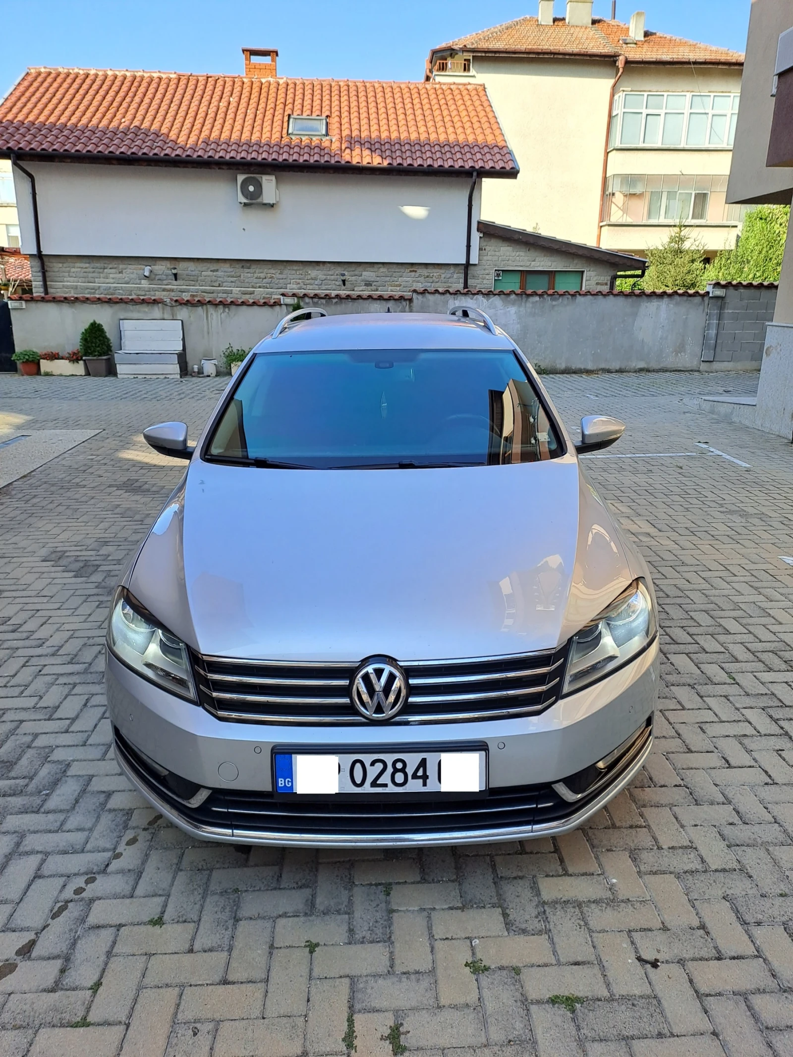 VW Passat 2.0 TDI 6 DSG, снимка 2 - Автомобили и джипове - 56744844