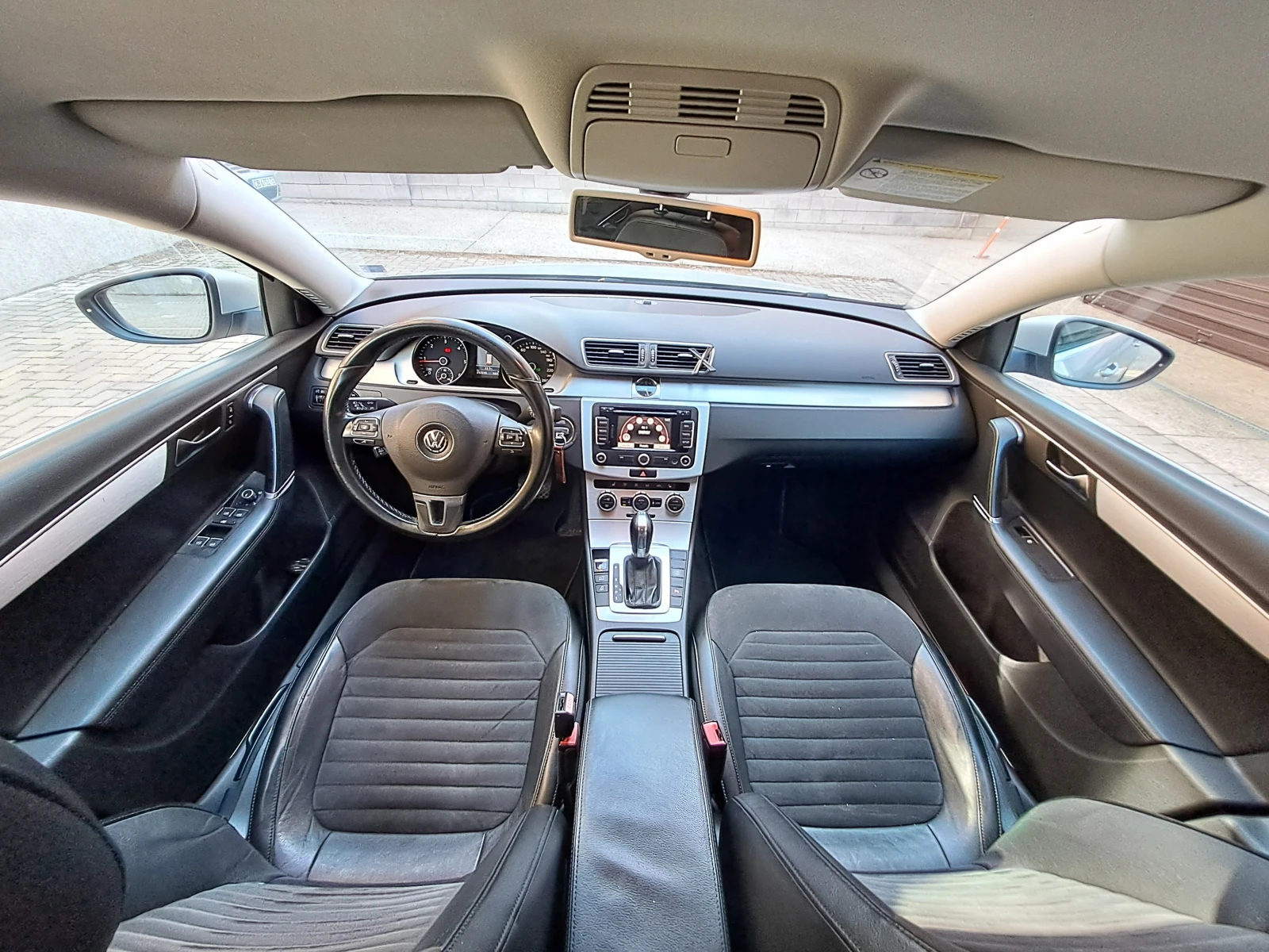 VW Passat 2.0 TDI 6 DSG, снимка 10 - Автомобили и джипове - 56744844