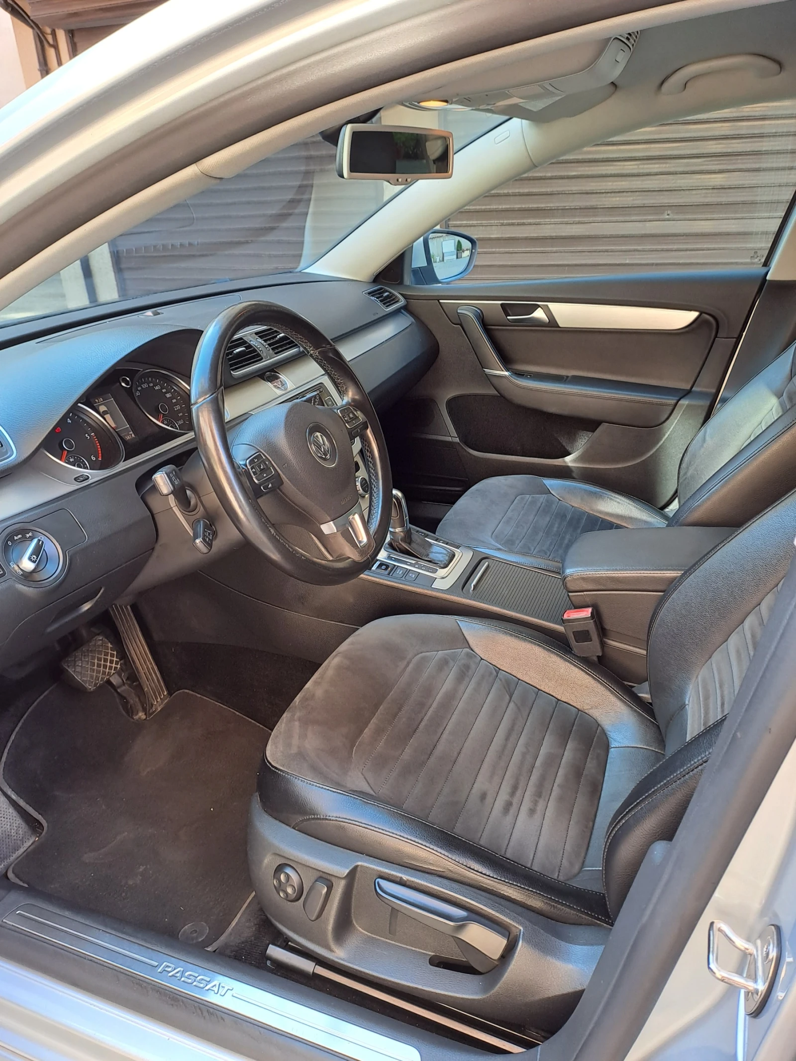 VW Passat 2.0 TDI 6 DSG, снимка 9 - Автомобили и джипове - 56744844