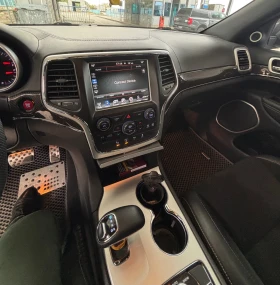 Jeep Grand cherokee 6.4 SRT - 61000 лв. / 31188.80 € - 72829073 10