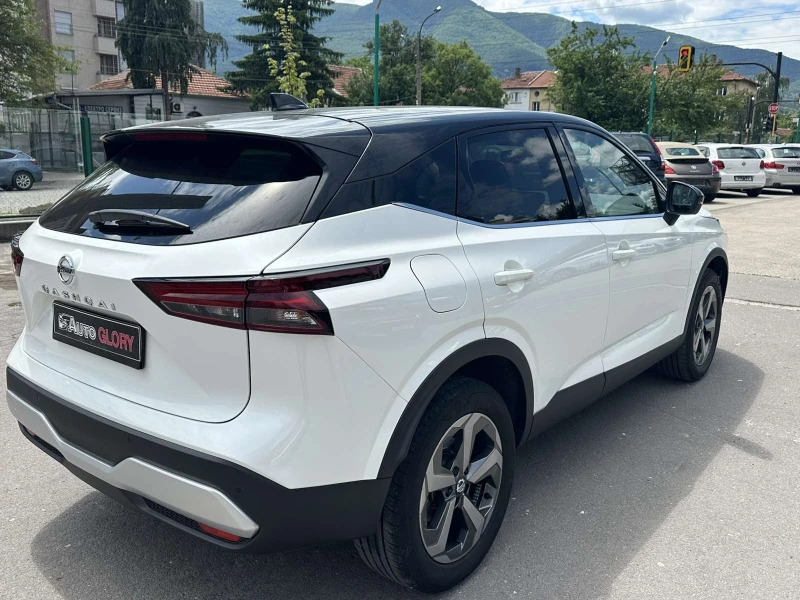 Nissan Qashqai 1.3 BENZ, снимка 7 - Автомобили и джипове - 50523275