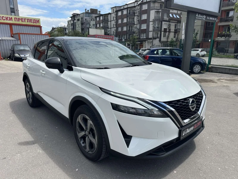 Nissan Qashqai 1.3 BENZ, снимка 2 - Автомобили и джипове - 50523275