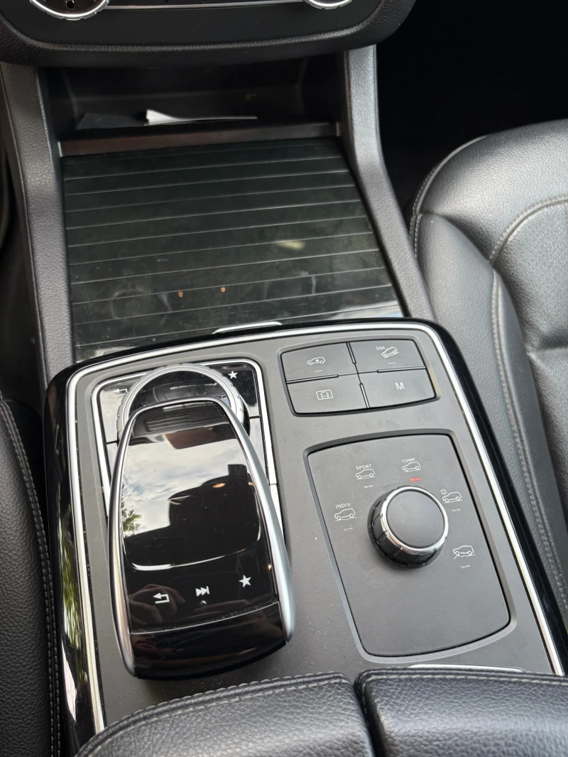 Mercedes-Benz GLE 400 GLE 400 AMG 4 Matic, снимка 8 - Автомобили и джипове - 52807726