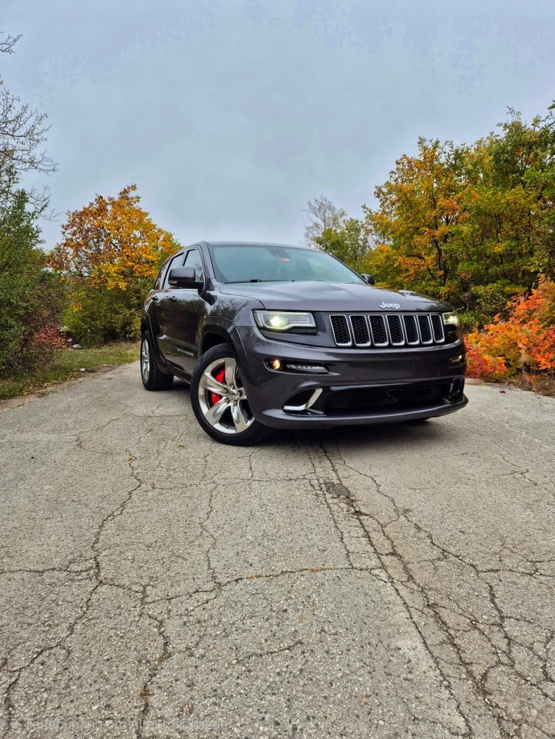 Jeep Grand cherokee 6.4 SRT, снимка 3 - Автомобили и джипове - 52555319