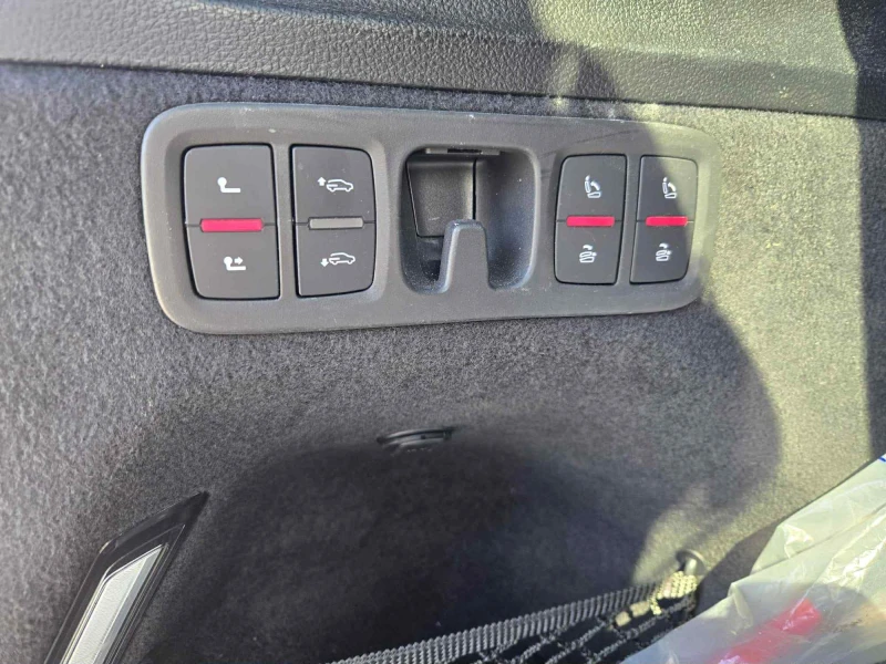 Audi SQ7 500к.с.+ ШВЕЙЦАРИЯ+ , снимка 13 - Автомобили и джипове - 51979414