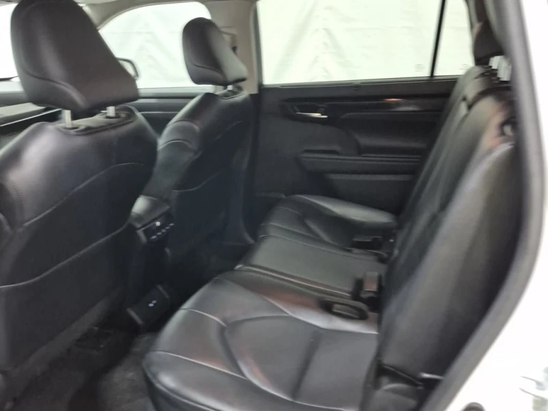 Toyota Highlander * XLE * CARFAX * , снимка 12 - Автомобили и джипове - 53027427