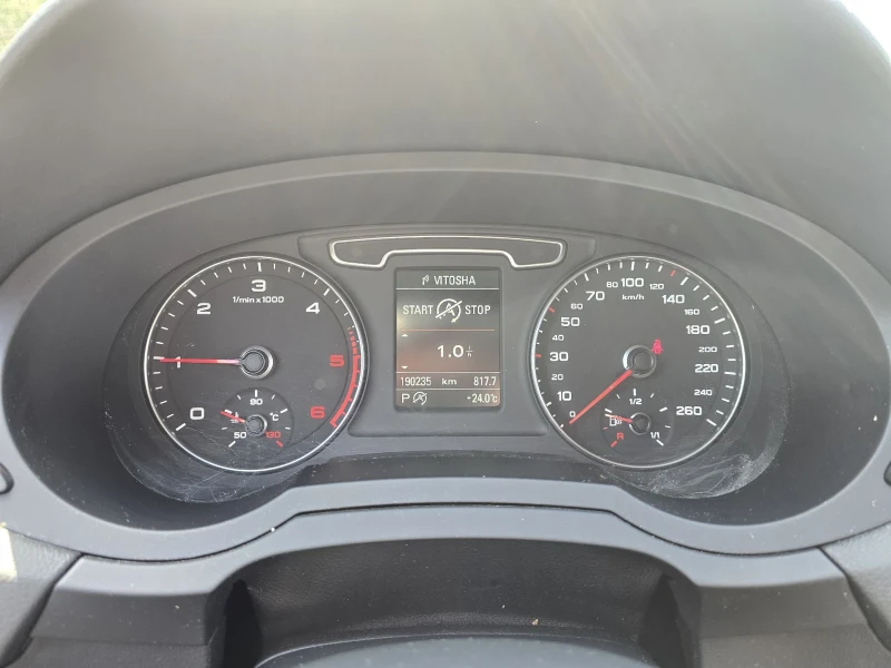 Audi Q3 2.0TDI 177к.с Quattro S-line - 19800 лв. - 57588199 | Car24.bg