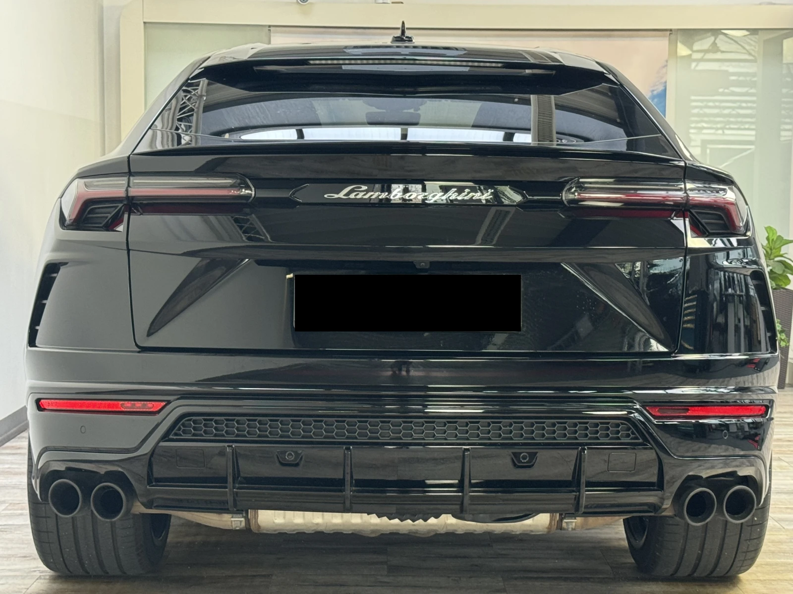Lamborghini Urus B&O AHK Panorama  - изображение 5