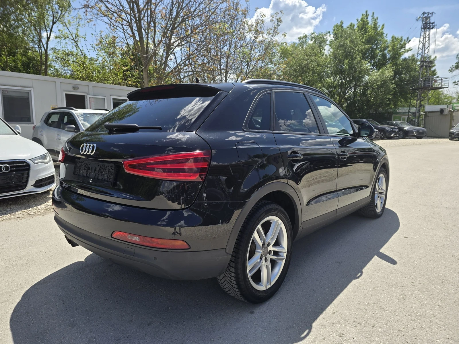 Audi Q3 2.0TDI 177к.с Quattro S-line  - изображение 4