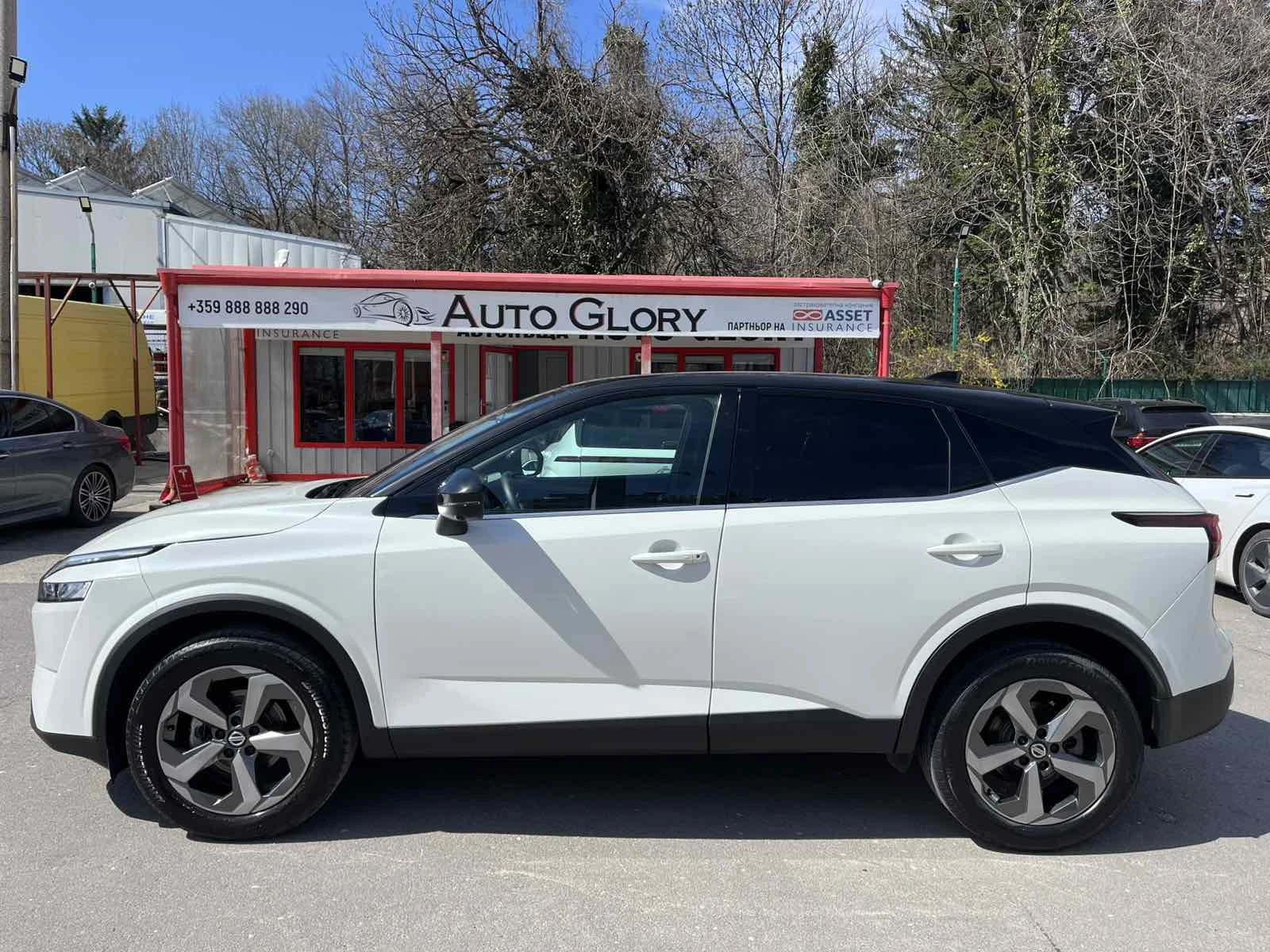 Nissan Qashqai 1.3 BENZ, снимка 8 - Автомобили и джипове - 50523275