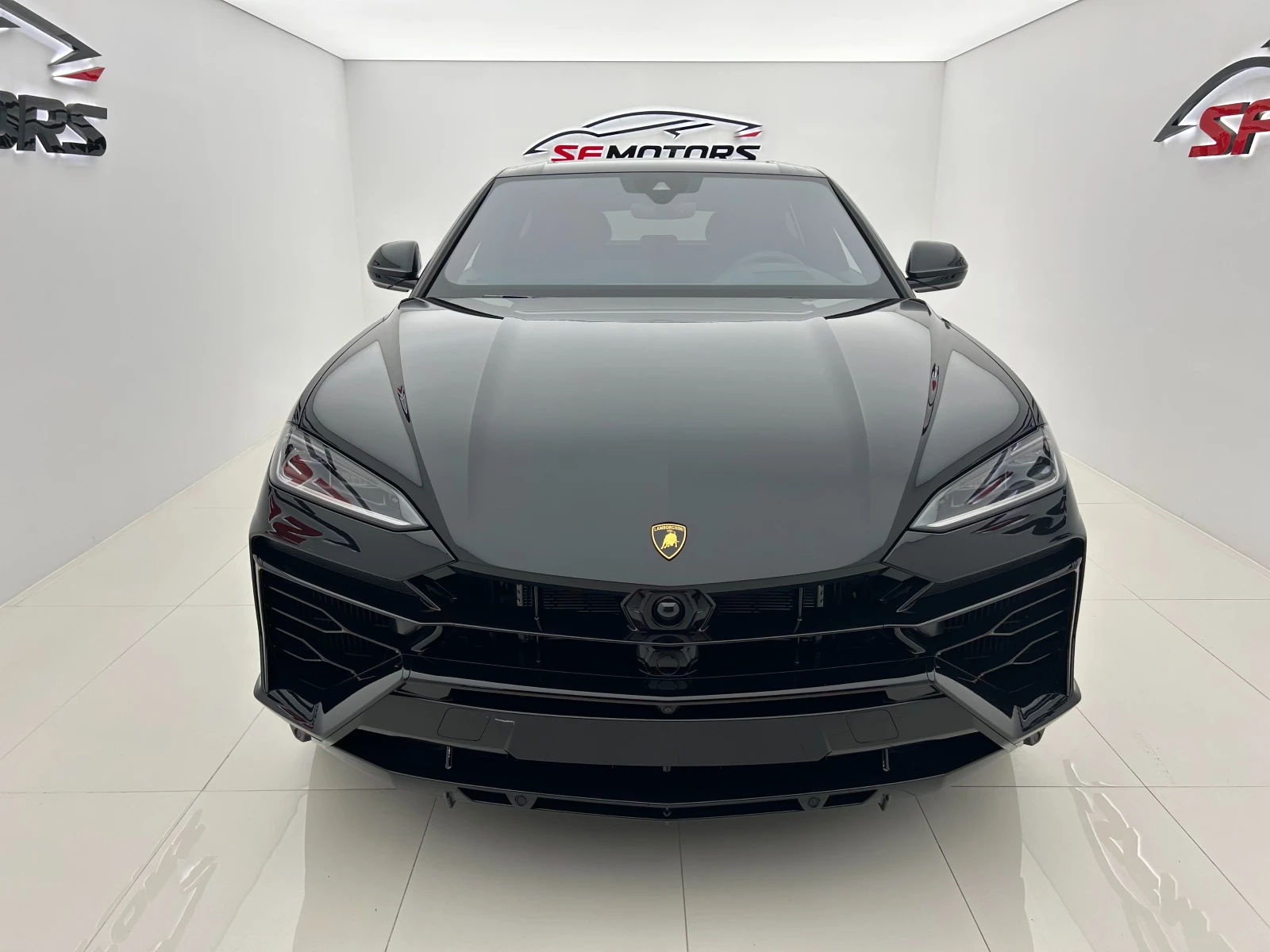 Lamborghini Urus SE - изображение 2
