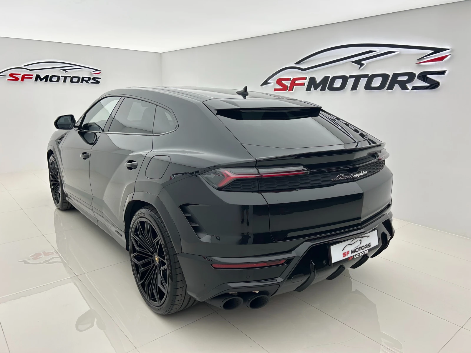 Lamborghini Urus SE - изображение 4