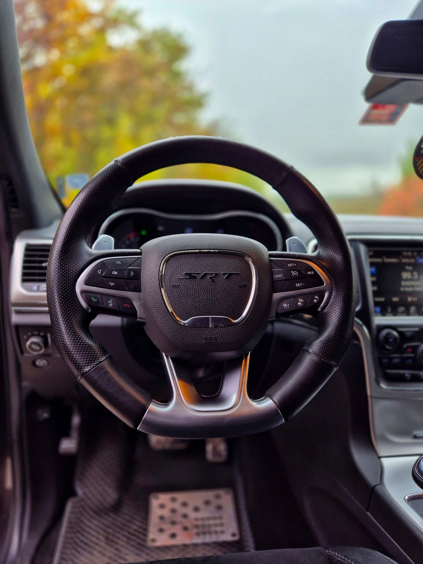 Jeep Grand cherokee 6.4 SRT | Mobile.bg � ����������� 11