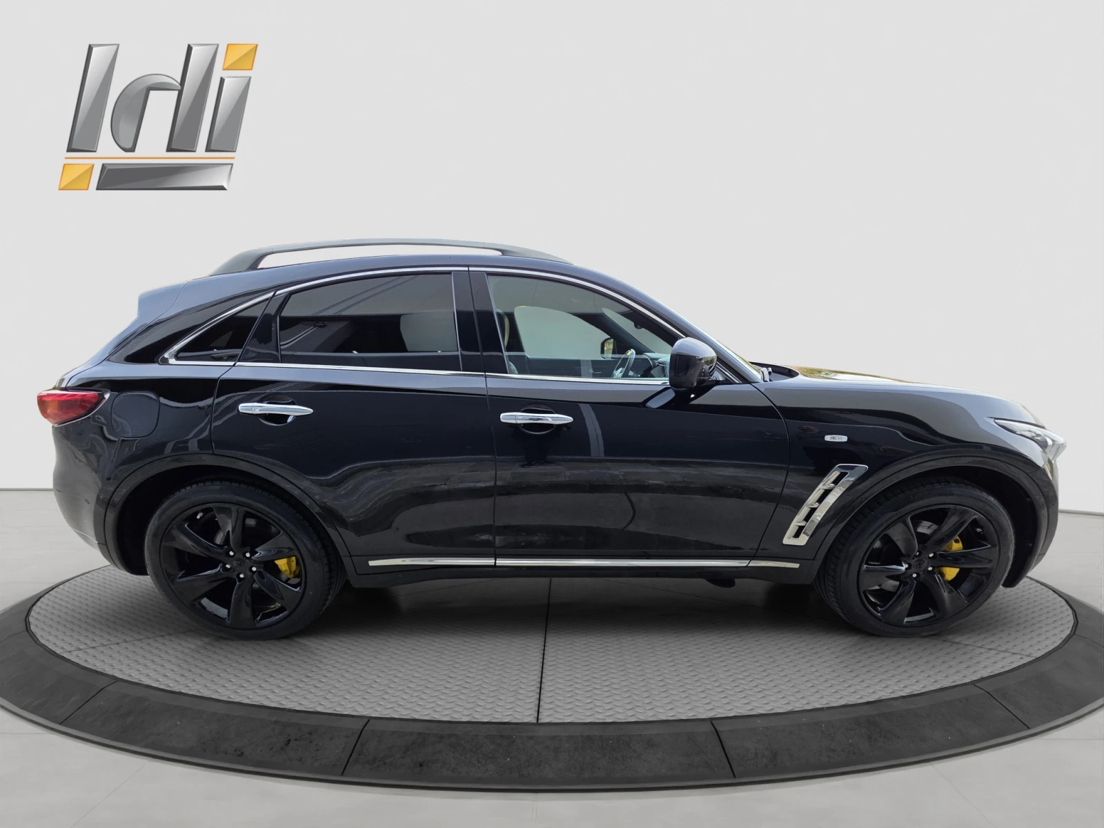 Infiniti QX70 Black Carbon 3.0d V6 AWD - изображение 7