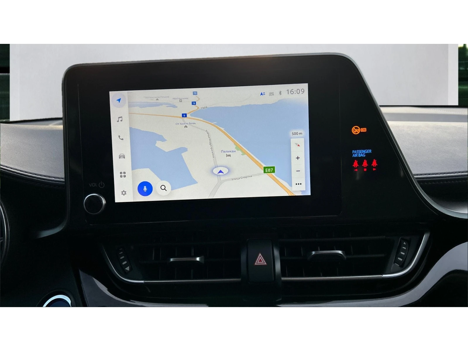 Toyota C-HR    509 . | Mobile.bg   15