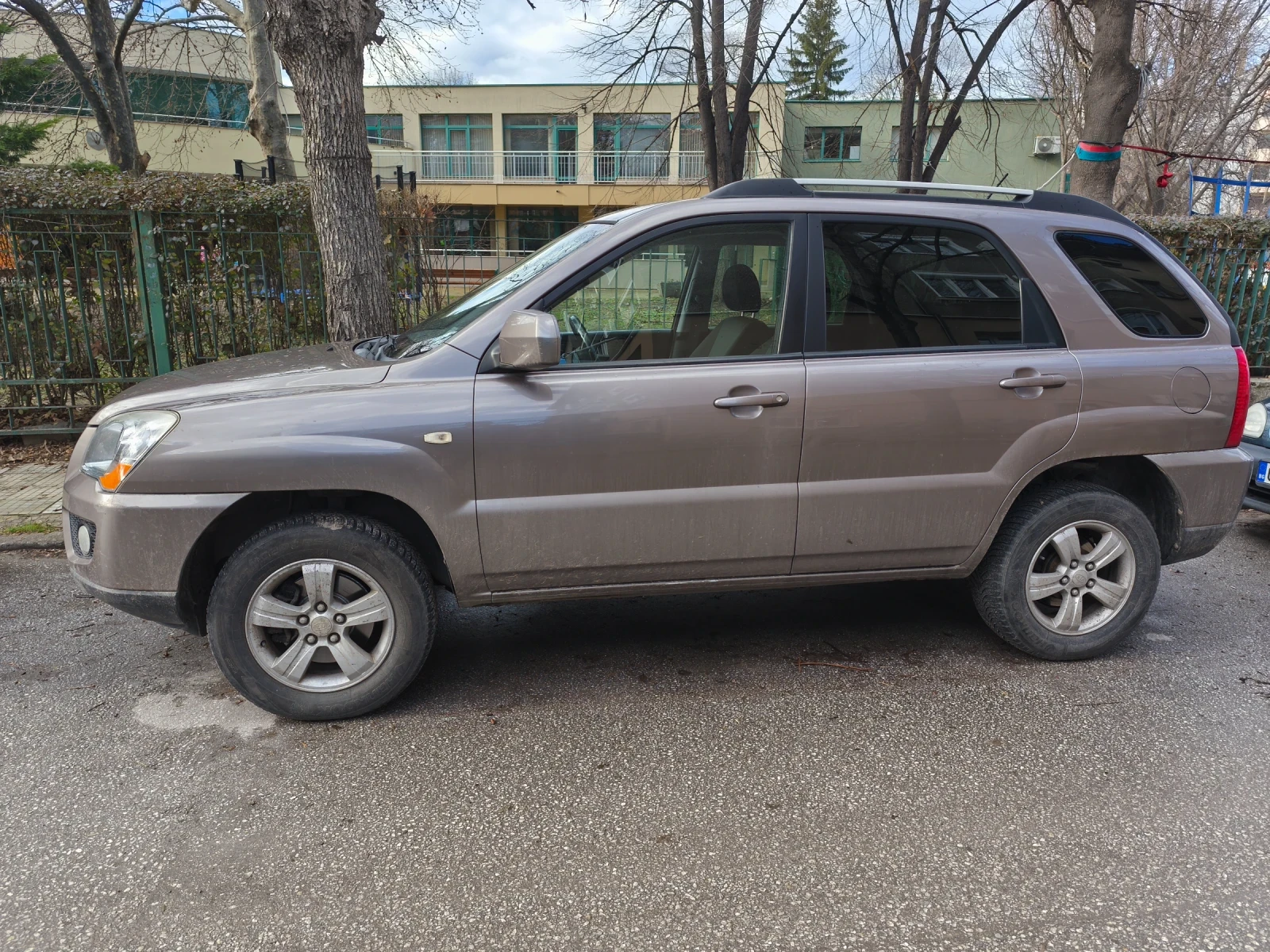 Kia Sportage, снимка 4 - Автомобили и джипове - 53393406