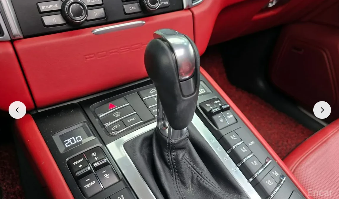 Porsche Macan Turbo* BOSE* PANORAMA* ОБДУХВАНЕ* ПОДГРЕВ* NAVI* , снимка 11 - Автомобили и джипове - 53768724