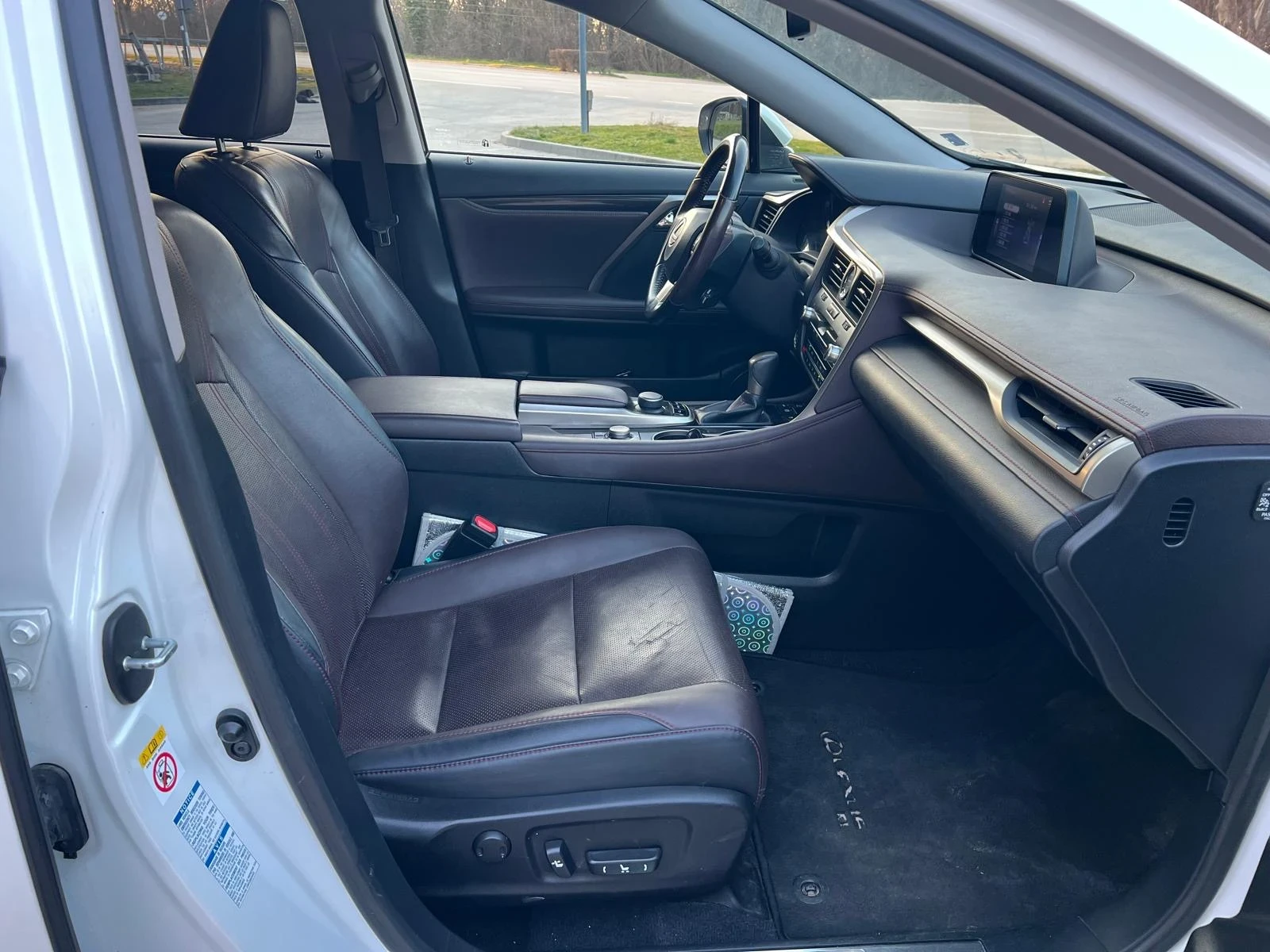 Lexus RX 450h Lexus RX 450h HYBRID 5 doors 3.5P CVT 4WD LUXURY, снимка 12 - Автомобили и джипове - 53930895