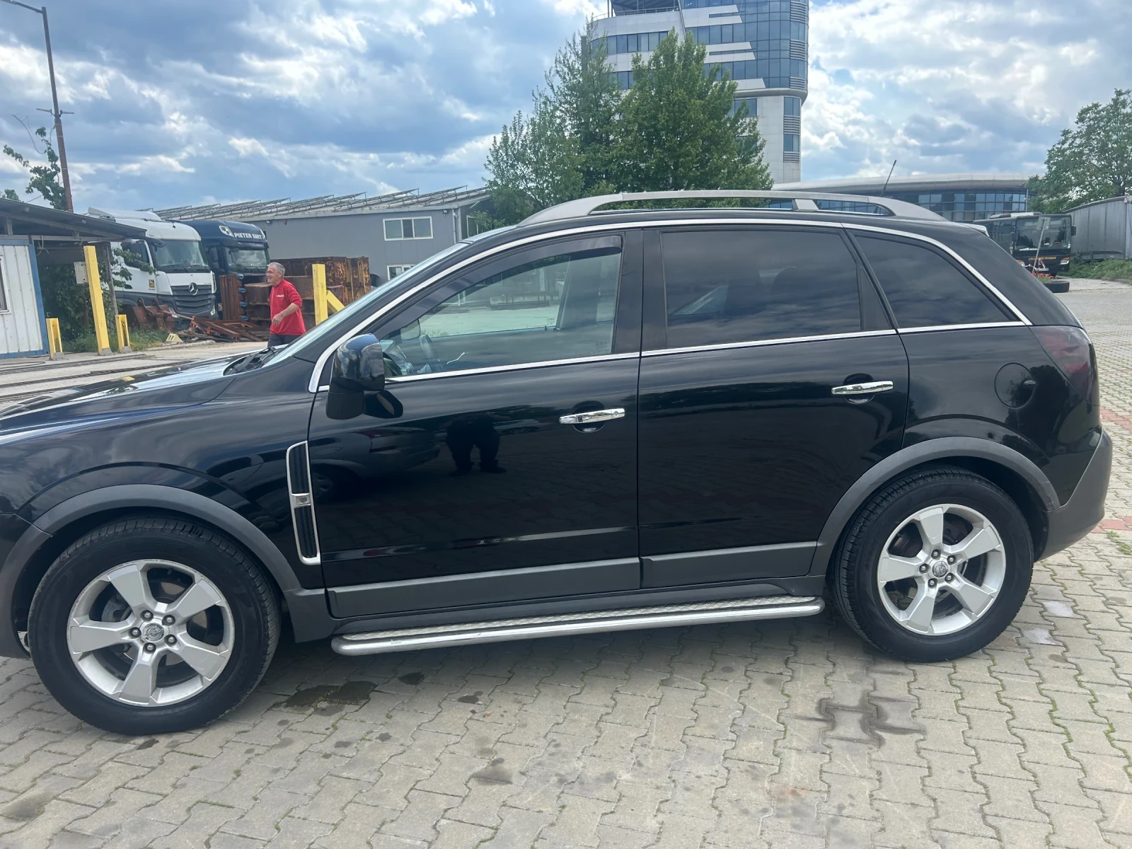 Opel Antara, снимка 3 - Автомобили и джипове - 54801658