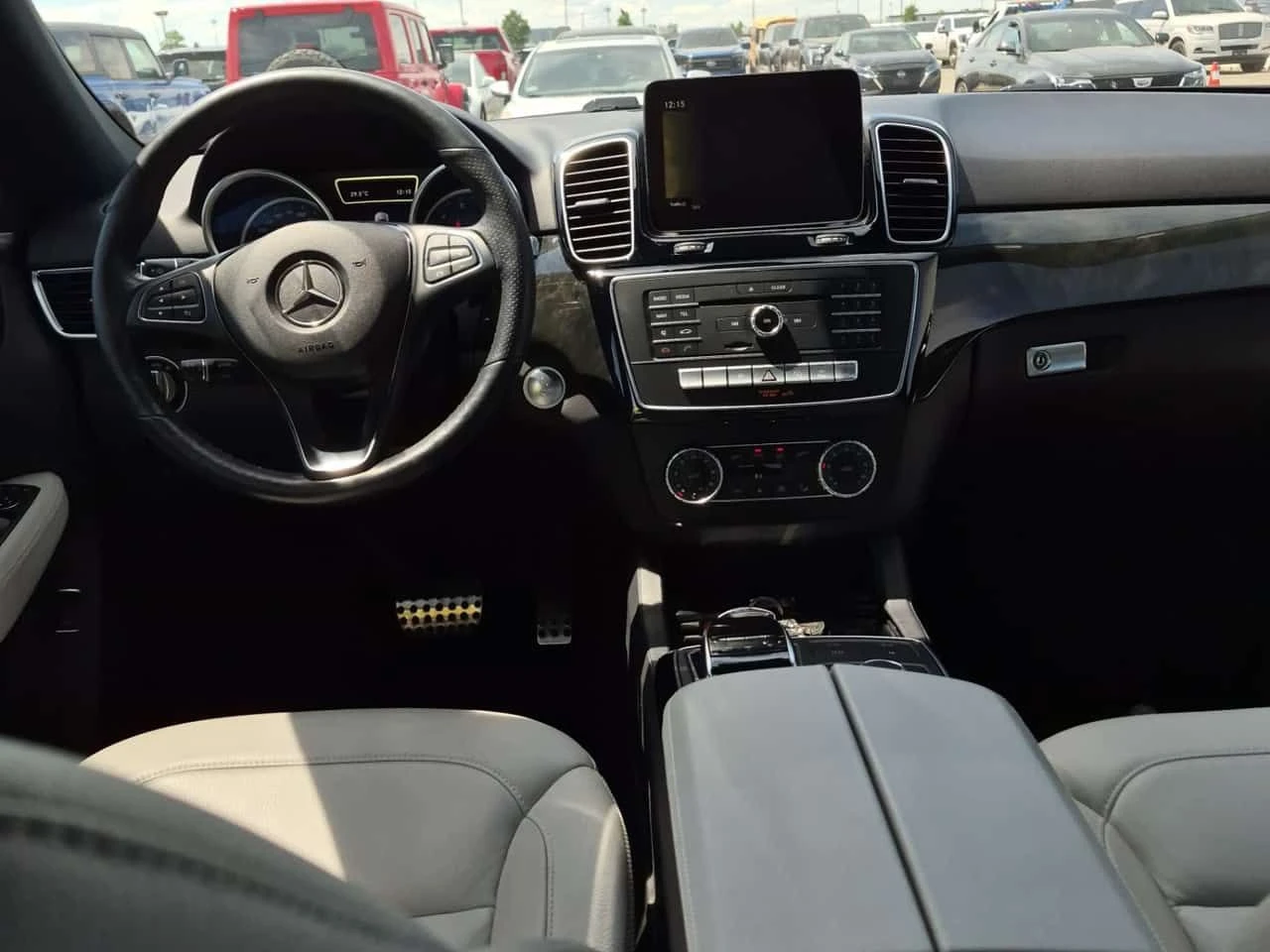 Mercedes-Benz GLE 43 AMG * Без инциденти * CARFAX * 45k км! * , снимка 5 - Автомобили и джипове - 54819398