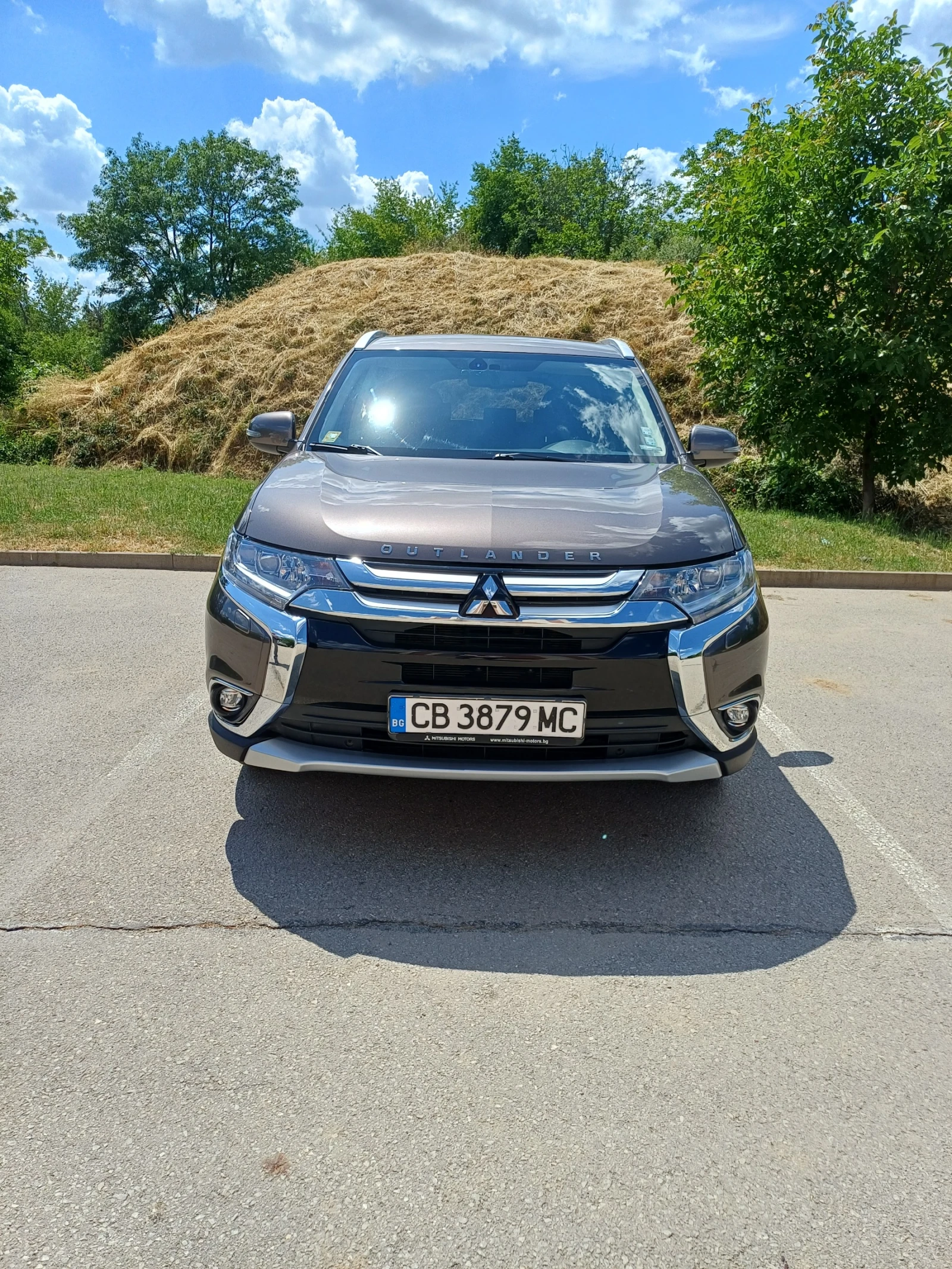Mitsubishi Outlander, снимка 2 - Автомобили и джипове - 55450917