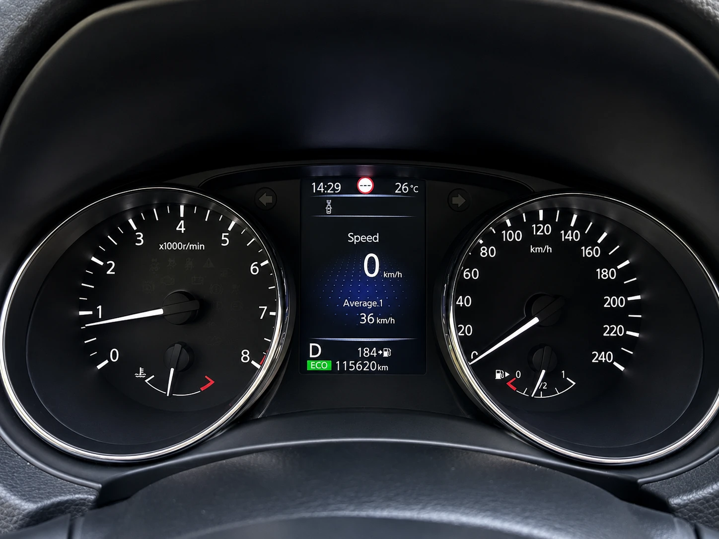 Nissan Qashqai, снимка 5 - Автомобили и джипове - 55434545