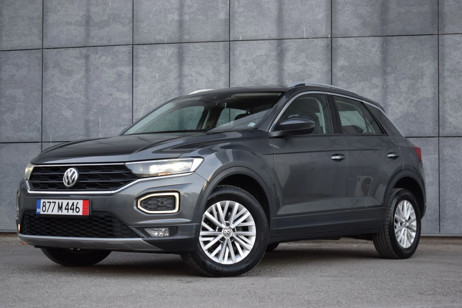 VW T-Roc 1.5 Tsi 150hp, снимка 3 - Автомобили и джипове - 56008636