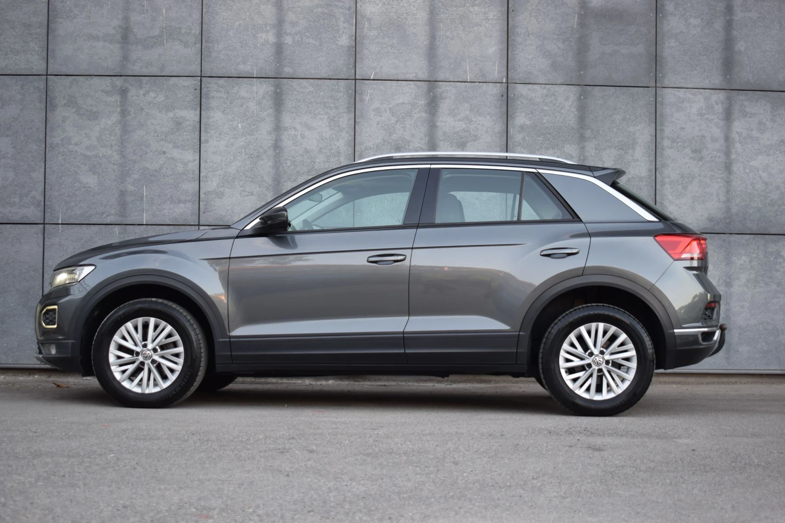 VW T-Roc 1.5 Tsi 150hp, снимка 4 - Автомобили и джипове - 56008636