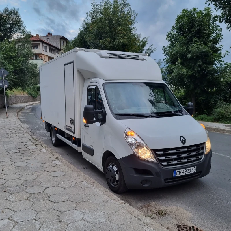 Renault Master, снимка 1 - Бусове и автобуси - 47170787