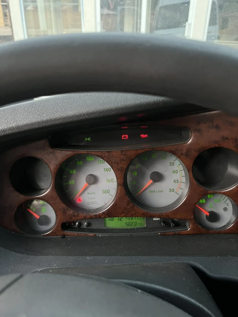 Iveco Daily, снимка 15 - Бусове и автобуси - 52404629